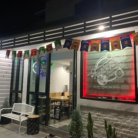 Youniverse Homestay เชียงใหม่ ภายนอก รูปภาพ