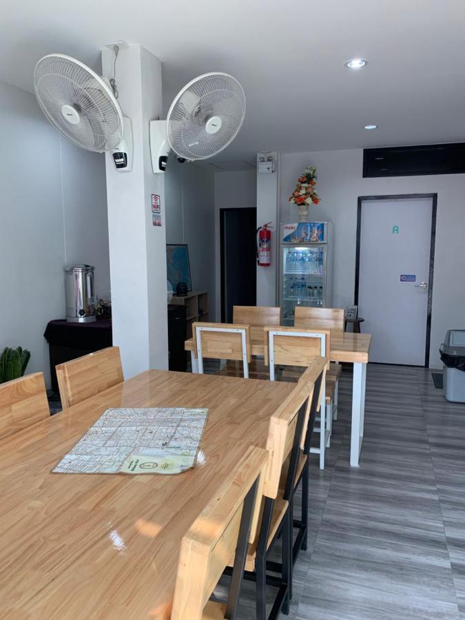 Youniverse Homestay เชียงใหม่ ภายนอก รูปภาพ